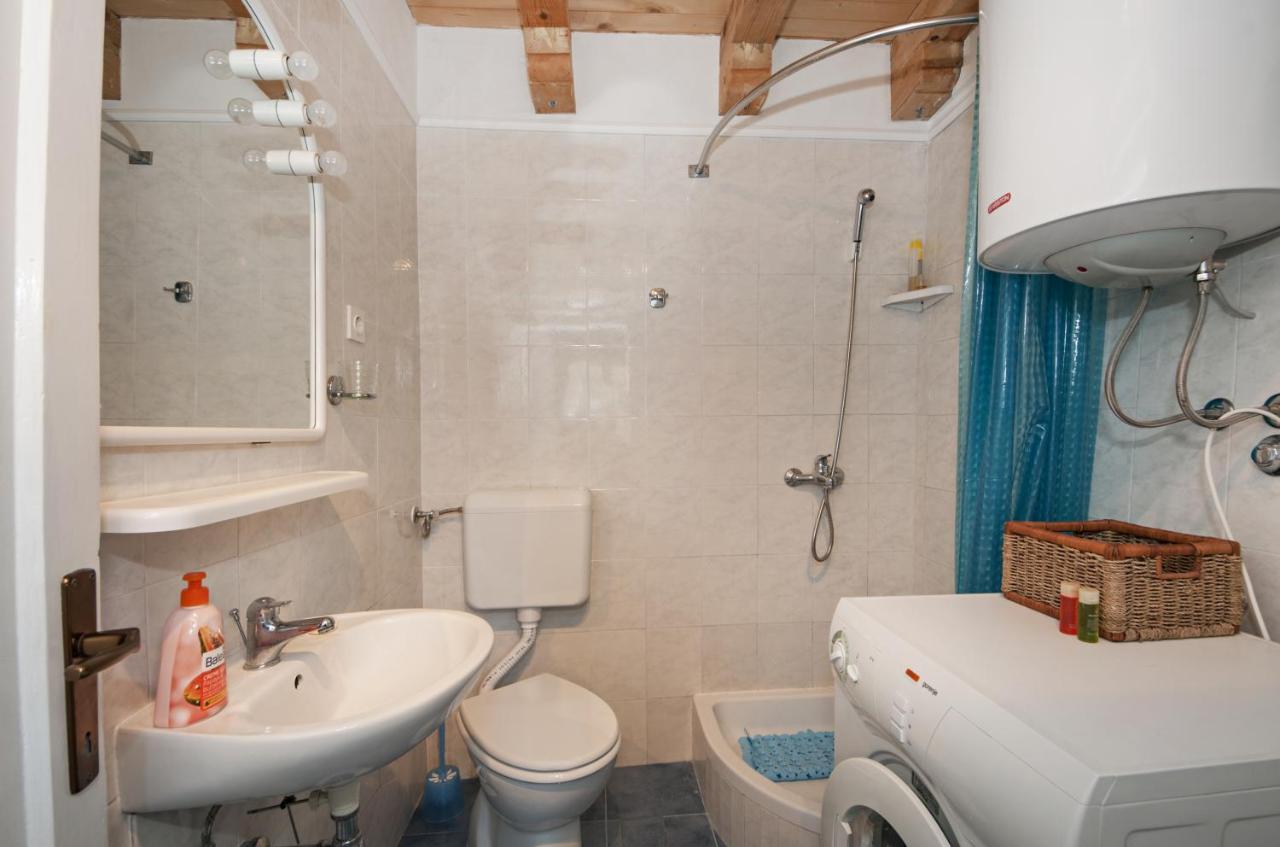 Seaside Holiday House Maslinica, Solta - 13965 Grohote ภายนอก รูปภาพ